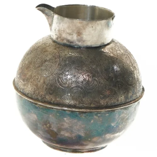 Antik dekoreret kande (str. 18x13 cm)