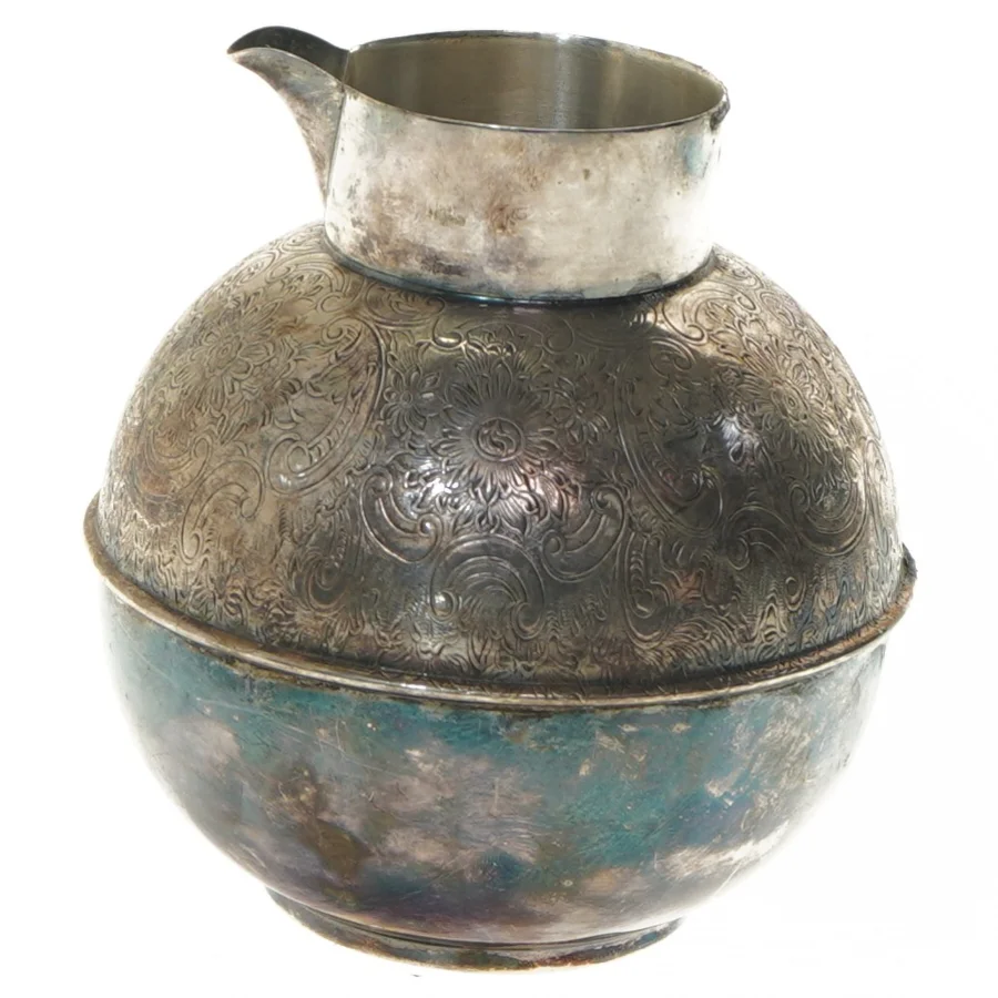 Antik dekoreret kande (str. 18x13 cm)