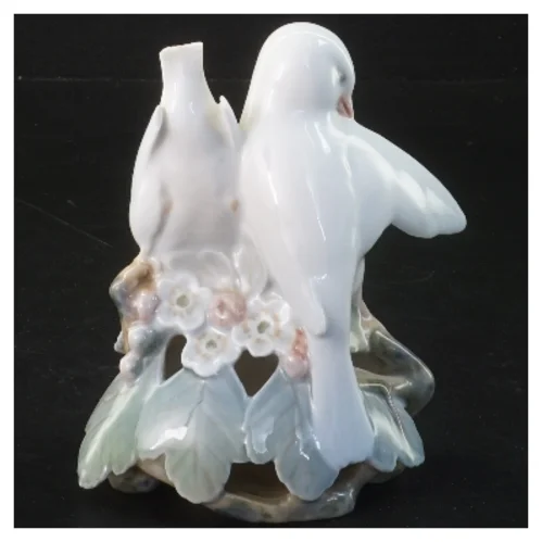 Porcelænsfigur med fuglemotiv fra Royal Copenhagen (str. 12,5 cm)