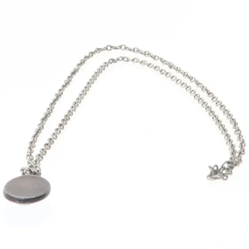 Halskæde med vedhæng (str. 69 cm)