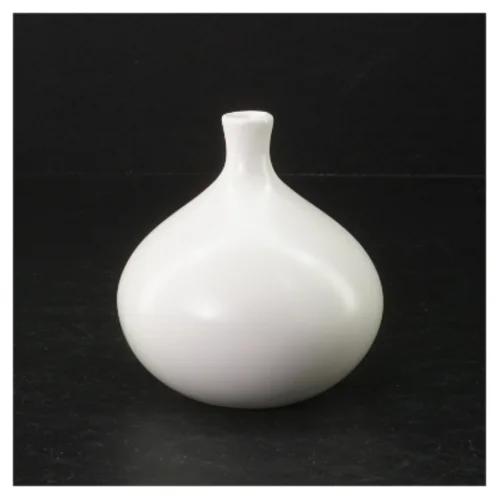 Hvid vase med orange detalje fra Speedtsberg (str. 10 cm ø. 10,5 cm)