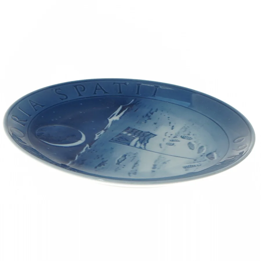 Victoria Spatii 1969 jubilæumstallerken fra Royal Copenhagen (str. Ø 18,5 cm)