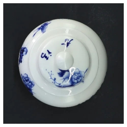 Porcelænskrukke med låg (str. 14 cm)