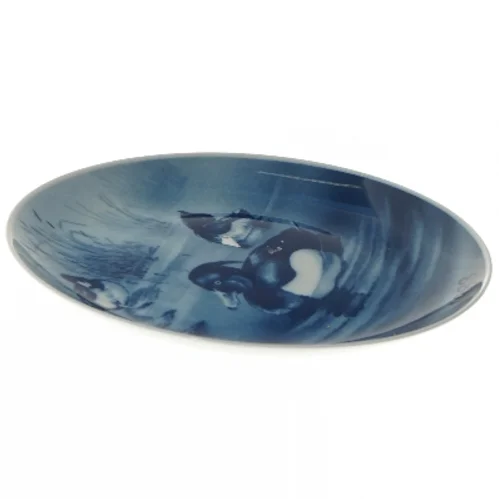 Juleplatte fra 1983 med ænder (str. Ø 19,5 cm)