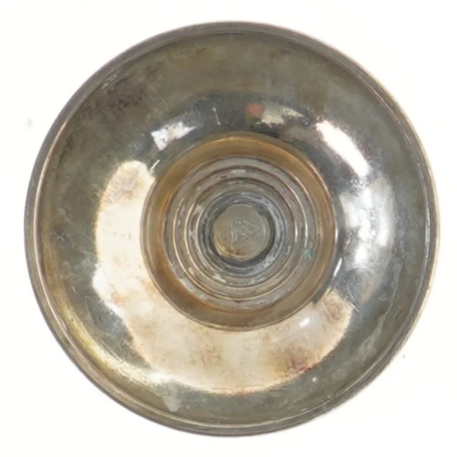 Lysestage i metal (str. 10x7 cm)