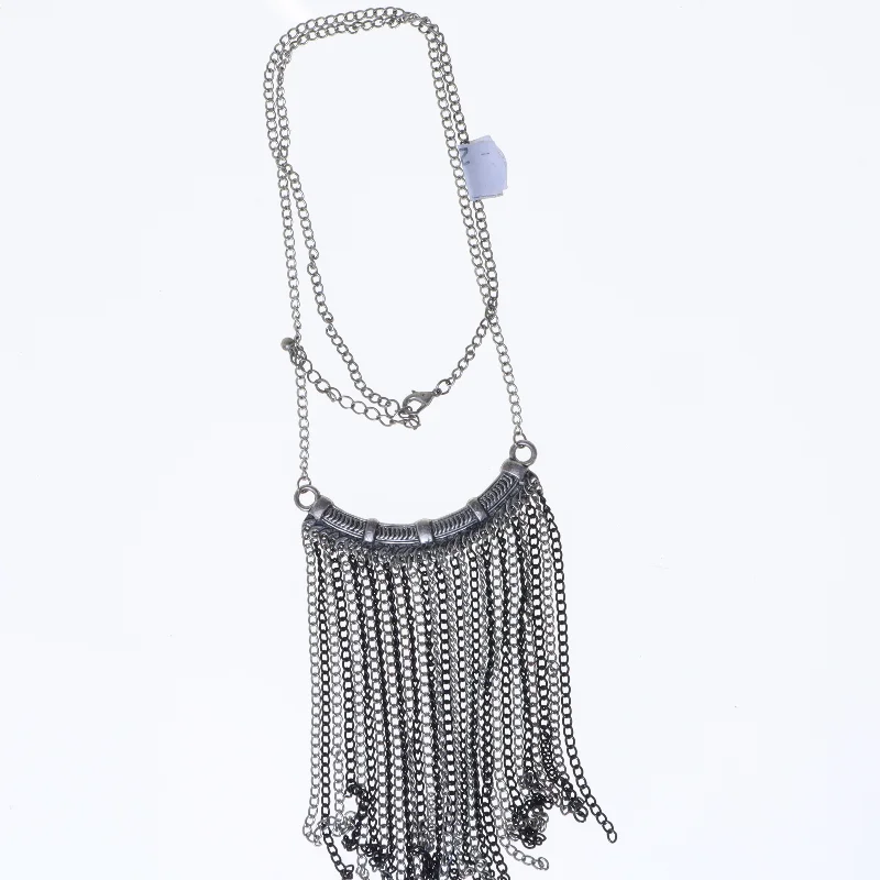 Sølvhalskæde med kvast (str. 60 cm)