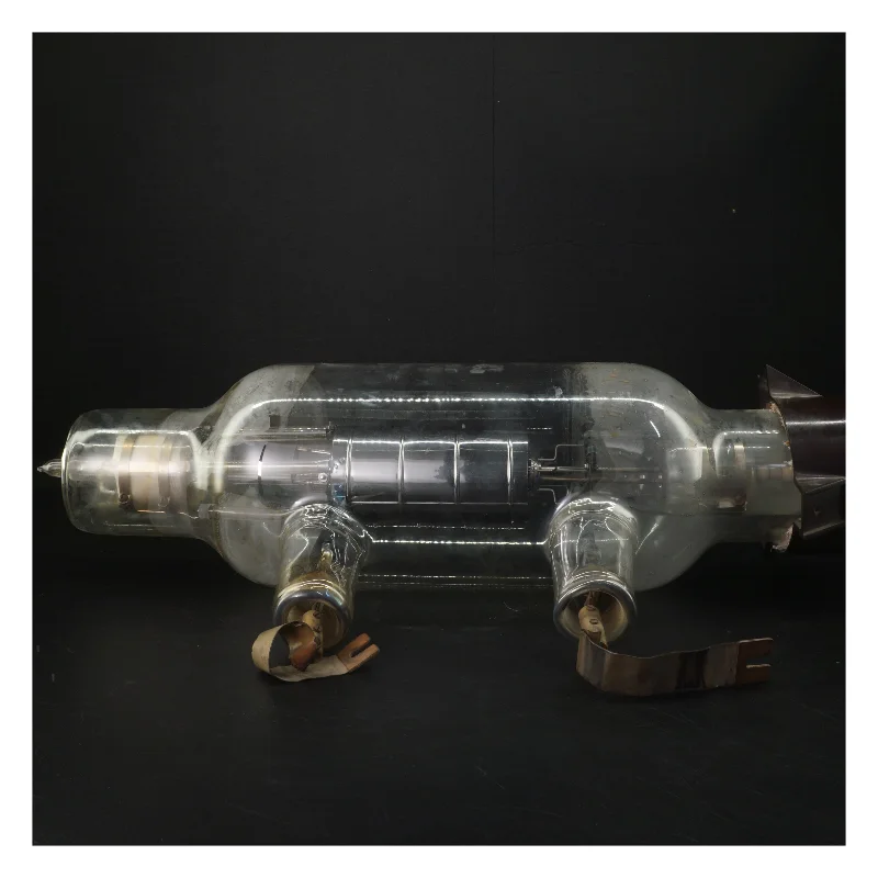 Stor elektronrør (str. 50x14 cm)