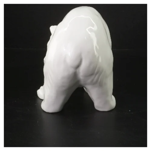 Porcelænsfigur af isbjørn fra Royal Copenhagen (str. 12x11x20 cm)