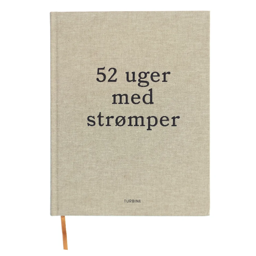 52 uger med strømper af <Bogens forfattere> (Bog)