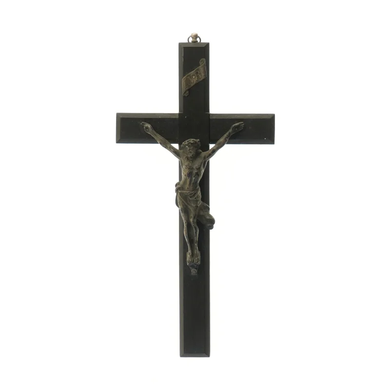 Krusifiks med Jesusfigur (str. 33x16 cm)