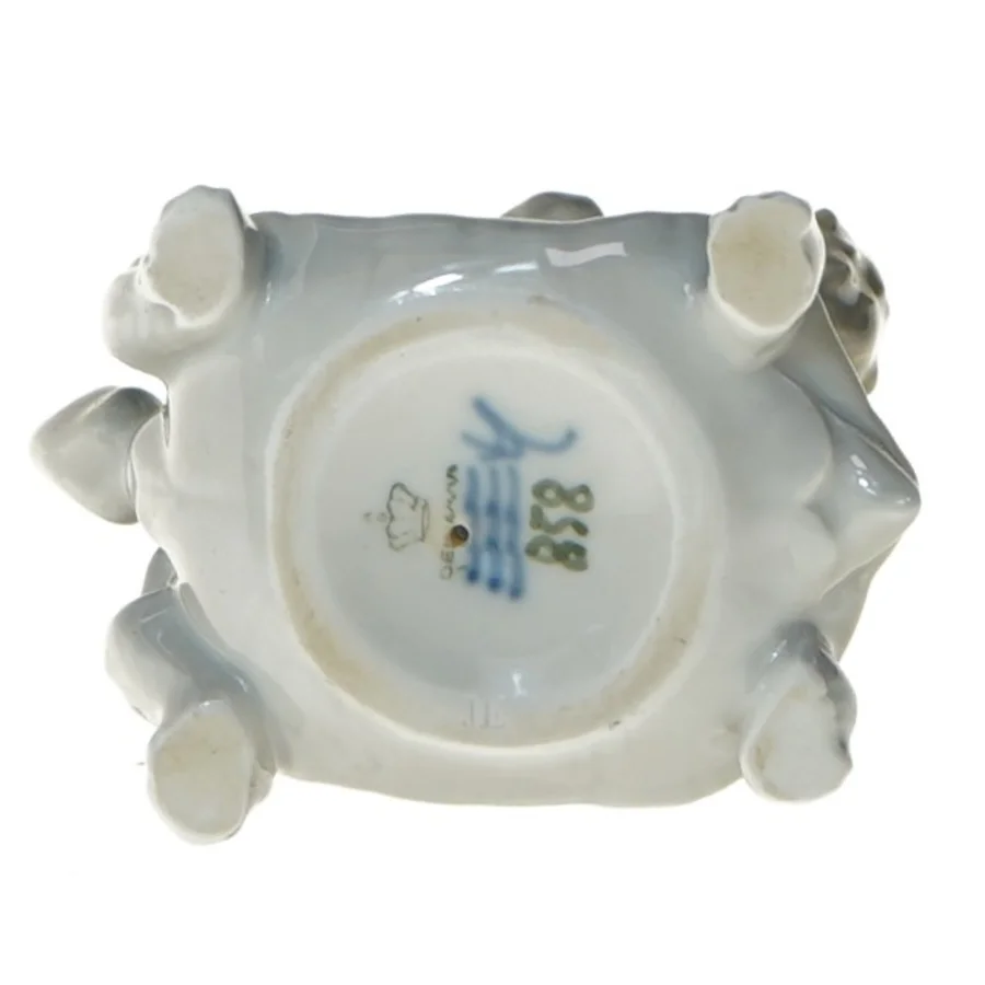 Porcelænsfigur af faun på skildpadde fra Royal Copenhagen (str. 10 cm)