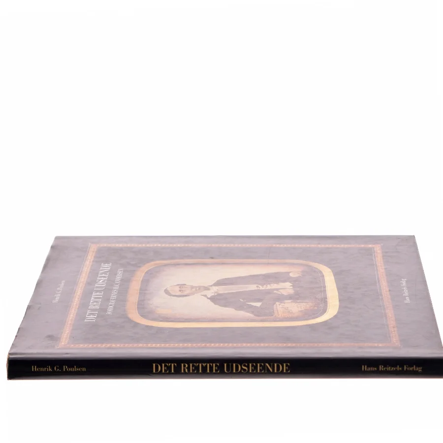 Det Rette Udseende af Henrik G. Poulsen (Bog)