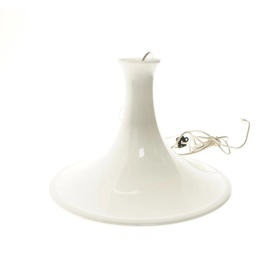 Hvid pendellampe (str. Ø 41,5 cm)