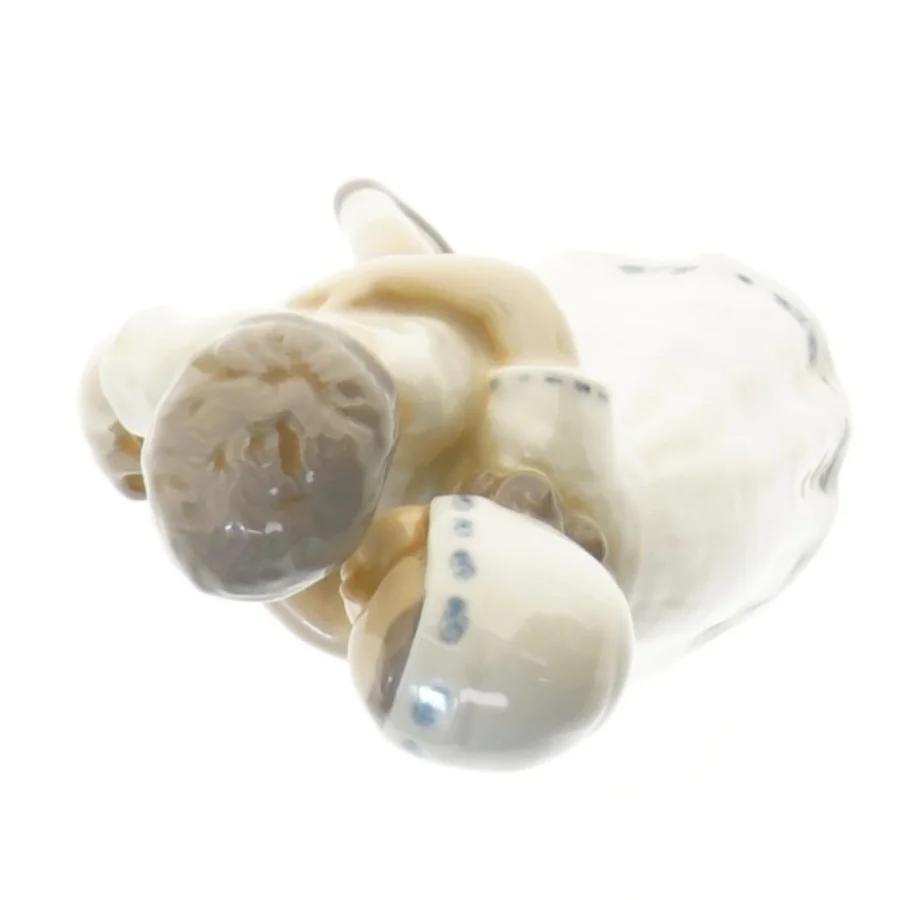 Porcelænsfigur af kysset børn fra B&G (str. 18 cm)