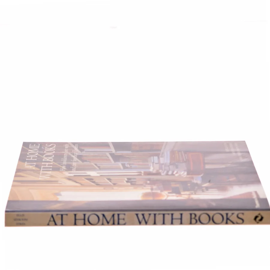 At Home with Books (Bog)