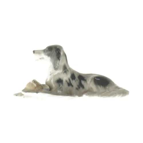 Porcelænsfigur af jagthund med bytte fra Royal Copenhagen (str. 7x6x16 cm)