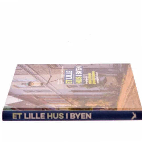 Et lille hus i byen : fortællinger om Arbejdernes Byggeforening - nostalgi eller fremtid? (Bog)