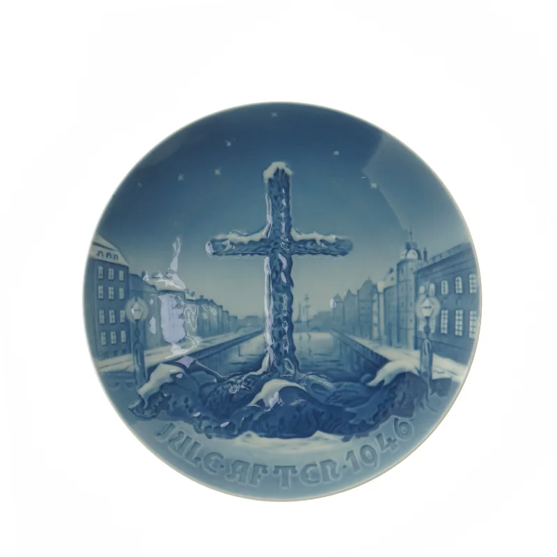 Porcelænsplatte med vintermotiv fra B&G (str. Ø 18 cm)