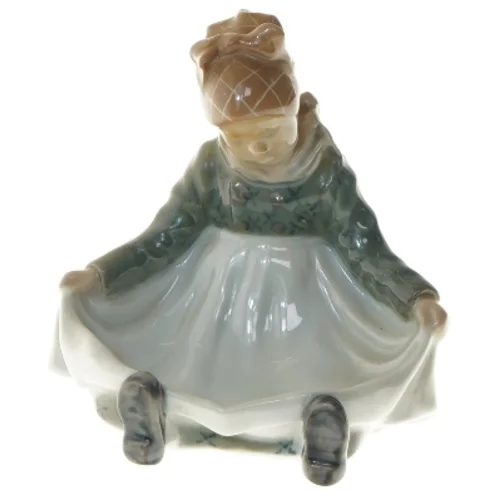 Porcelænsfigur af pige fra Royal Copenhagen (str. 15 cm)