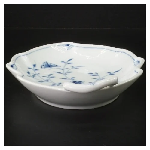 Porcelænsfad med blå floral dekoration fra B&G (str. 24x18,5 cm)