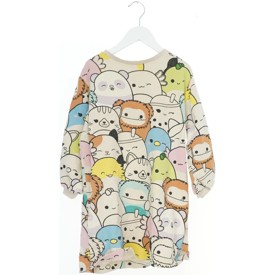 Langærmet kjole med dyreprint fra H&M (str. 116)