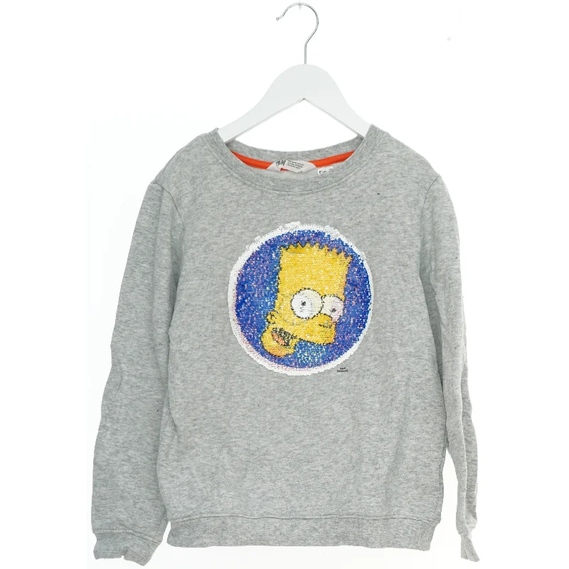 Grå sweatshirt med Bart Simpson motiv fra H&M (str. 140)