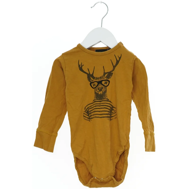 Langærmet bodystocking med hjorteprint fra Petit (str. 86)