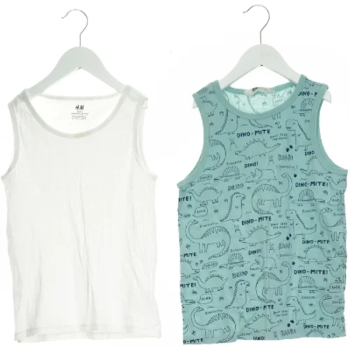Undertrøjer (2 stk.) fra H&M (str. 140 cm)