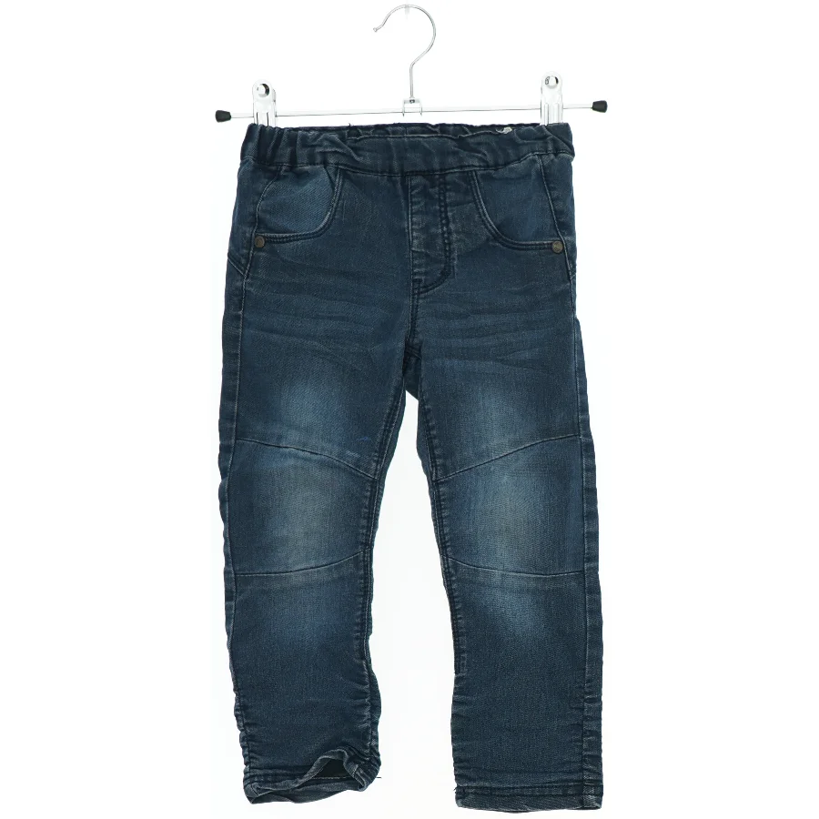 Børnejeans fra Name It (str. 92)