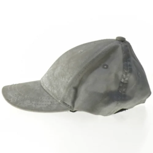 Grå kasket fra Molo (str. Ø 18 cm)