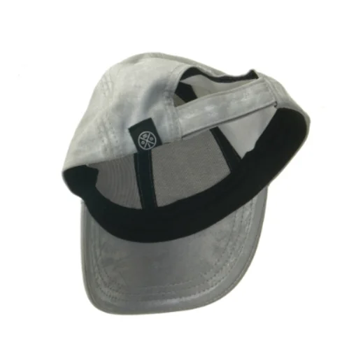 Grå kasket fra Molo (str. Ø 18 cm)