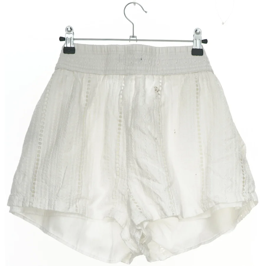 Hvide shorts fra Zara (str. L)