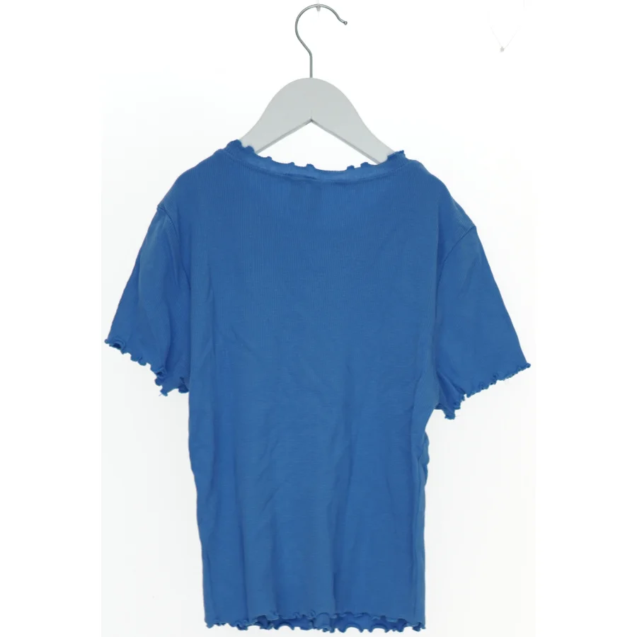 Blå T-shirt til salg fra Pieces (str. XS)