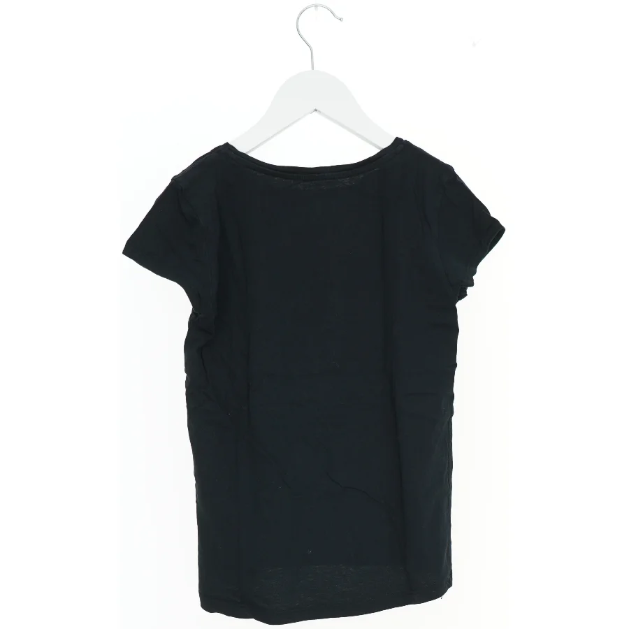 Sort T-shirt fra H&M (str. 152)