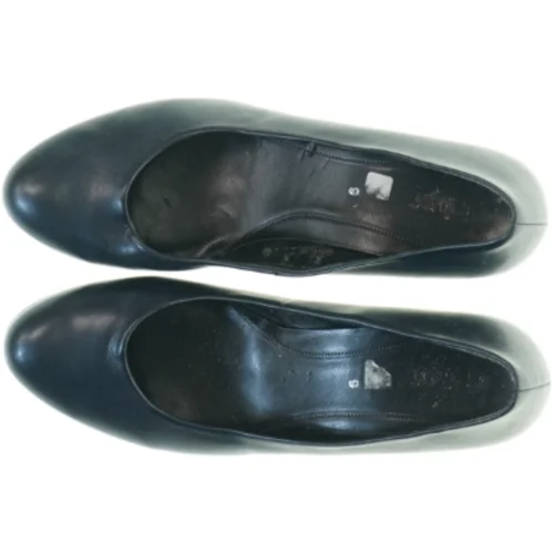 Sorte damepumps fra Gabor (str. 9 )
