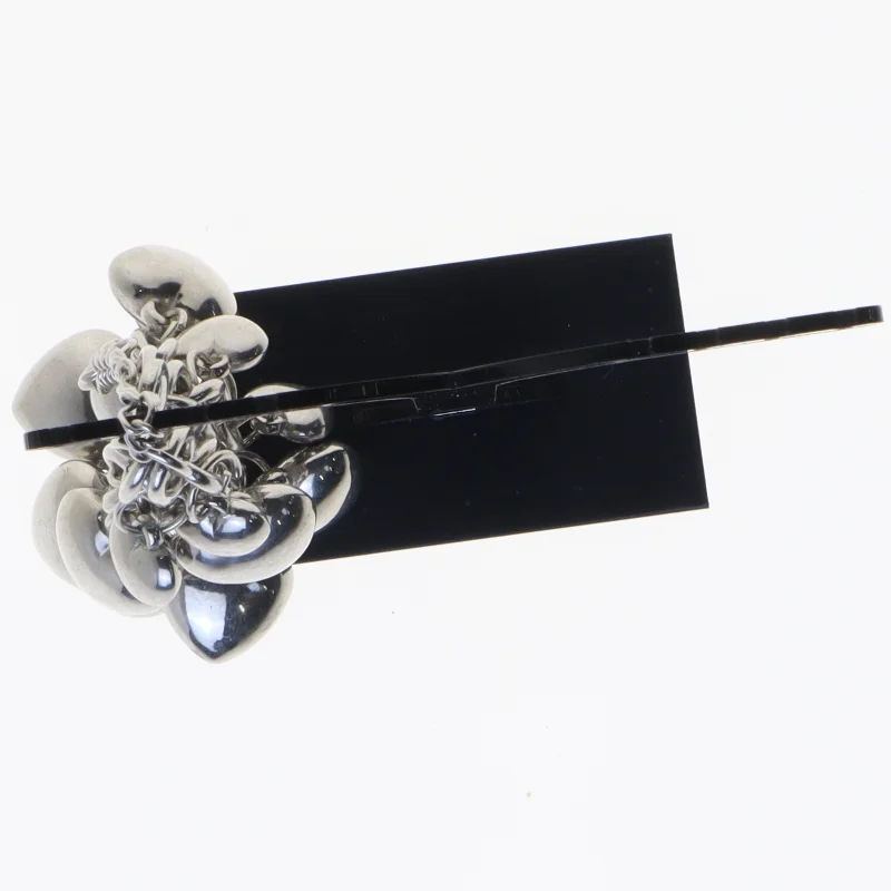 Armbånd? med hjertevedhæng (str. 26 cm)