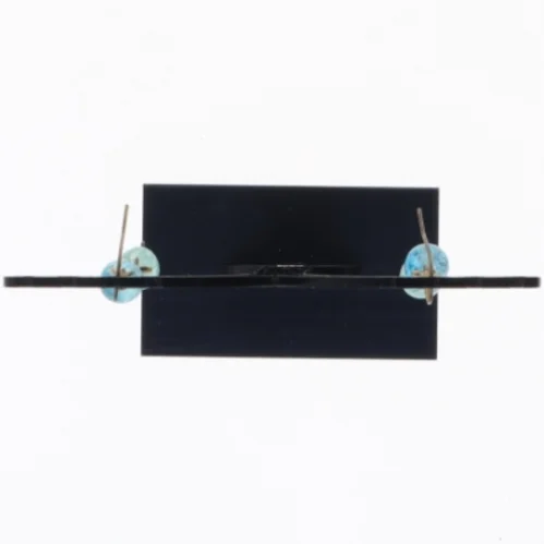 Øreringe med turkise kugler (str. 5 x 1 cm)