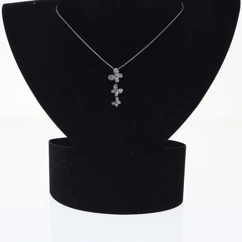 Halskæde med sten (str. 42 cm)