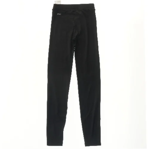 Lange sorte leggings fra Puma (str. 146)