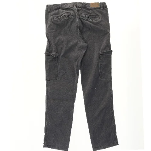 Cargo bukser fra Mng (str. 164)