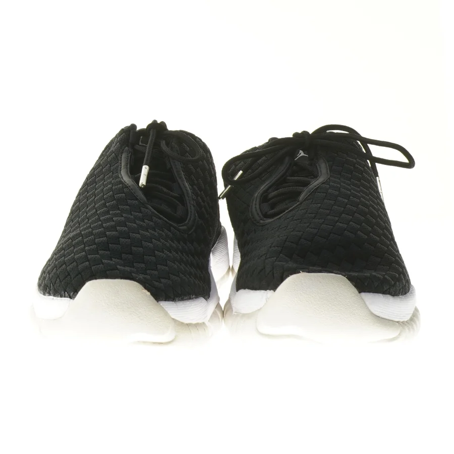 Nike Air Jordan Future Oreo (str. 44,5 )