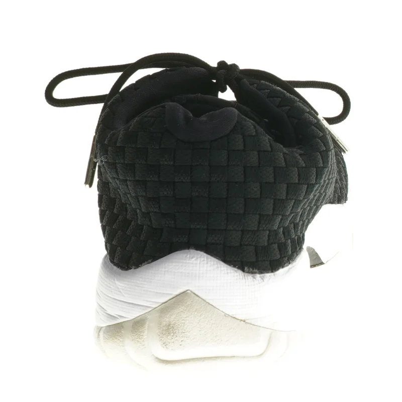 Nike Air Jordan Future Oreo (str. 44,5 )