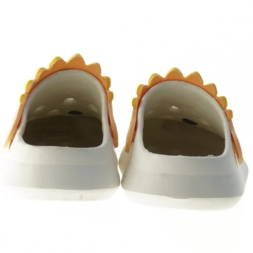 Børne crocs med dekorationer fra Cote (str. 19 cm)