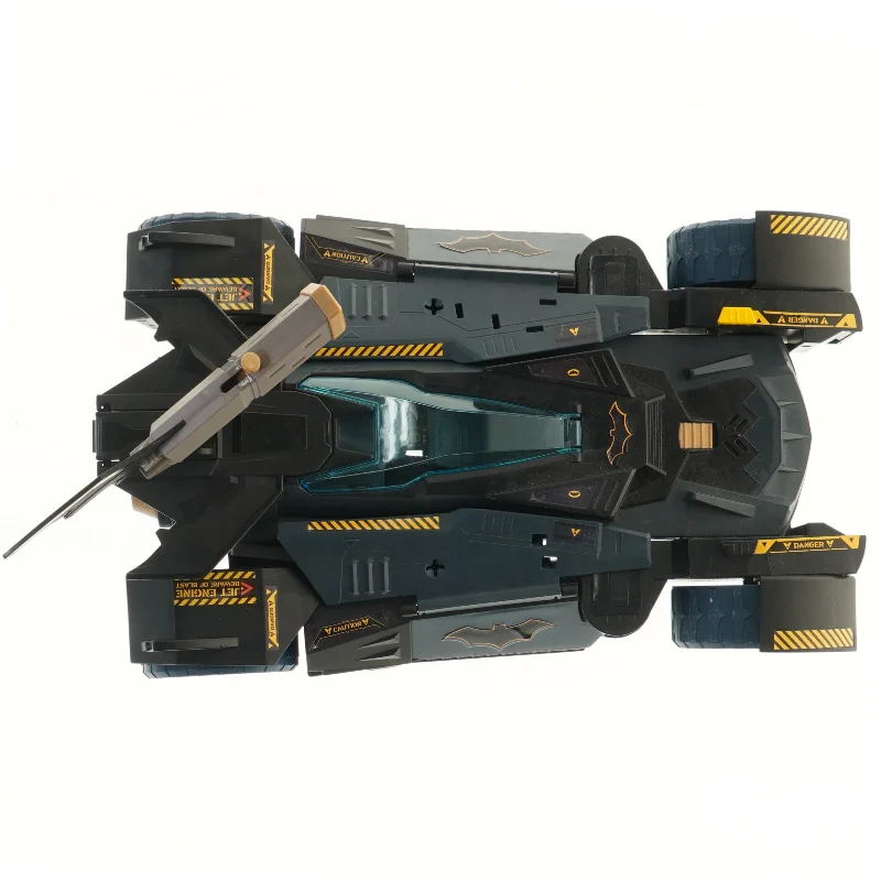 Batmobil legetøj med figurer fra Batman (str. 16x27x40 cm)