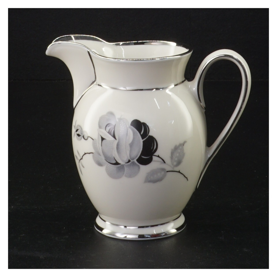 Kande med blomstermotiv fra Københavns Porcellains Maleri (str. 11 x 8 cm)