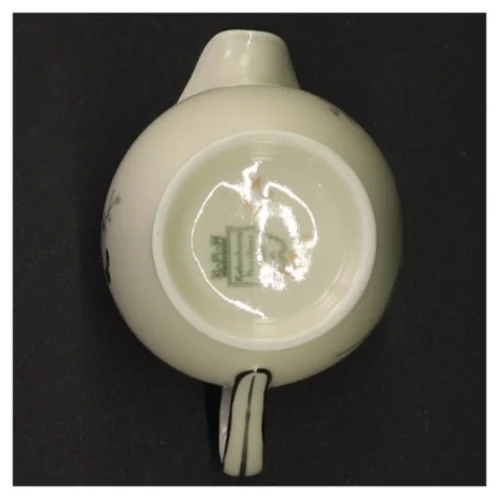 Kande med blomstermotiv fra Københavns Porcellains Maleri (str. 11 x 8 cm)