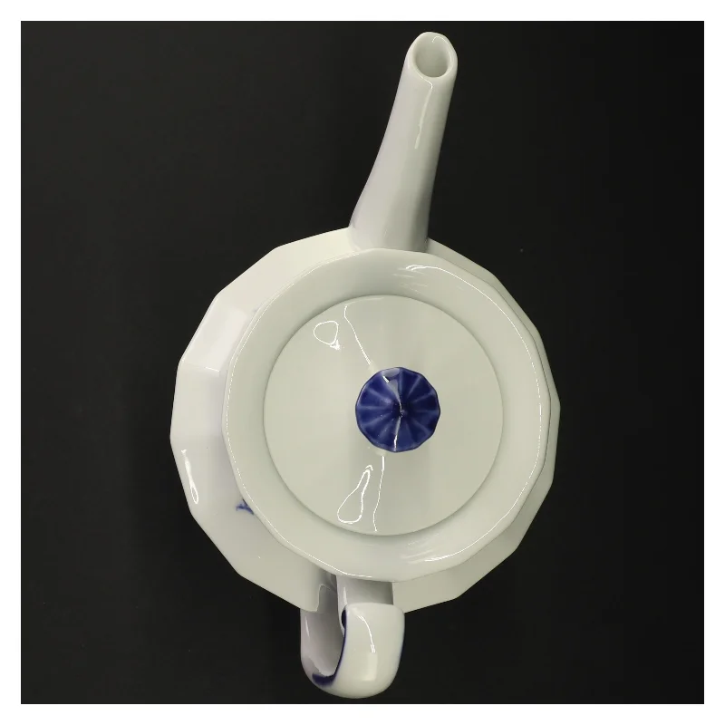  Kgl. Blå Blomst Kantet 8502-10 Kaffekande fra Royal Copenhagen (str. 24 x 20 cm)