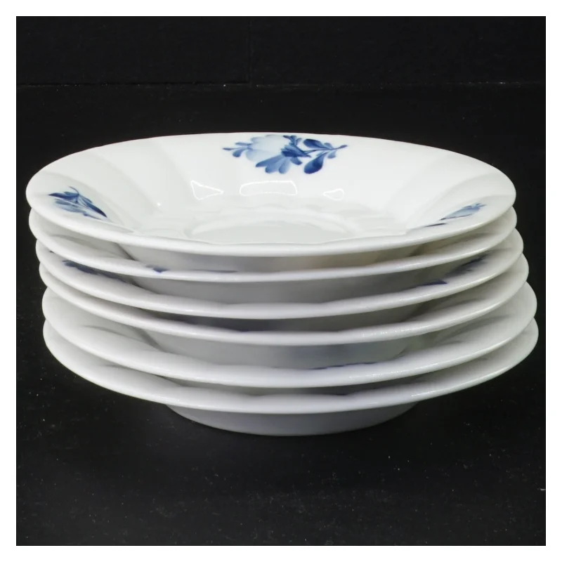 Blå blomst porcelænstallerkner fra Royal Copenhagen (str. Diameter 14 cm)