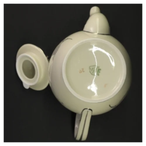 Kande med blomstermotiv og låg fra Københavns Porcellains Maleri (str. 21 x 13 cm)