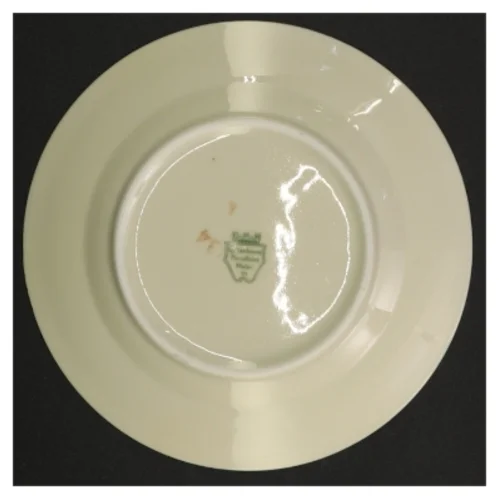 Porcelænstallerkner med blomstermotiv fra Københavns Porcellains Maleri (str. Diameter 16 cm)